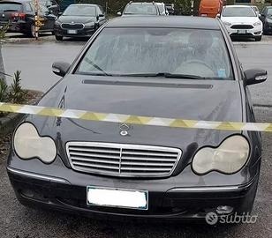 Ricambi usati Mercedes c220 w203 2.2 diesel 611962