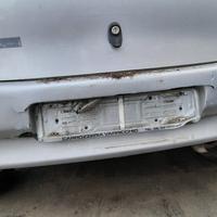 TOYOTA YARIS 2000 - PARAURTI POSTERIORE