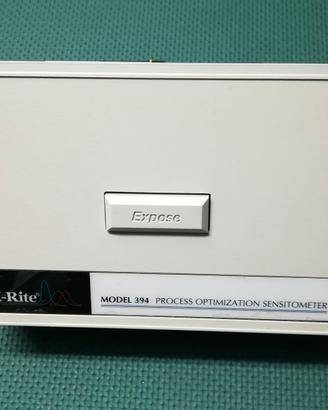X-RITE