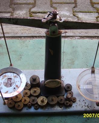 Bilancia per pesate di precisione