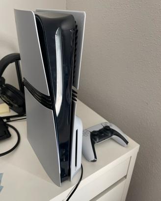 Playstation 5 pro 2tb con lettore disco