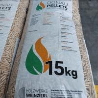 Pellet abete 5,50 euro al sacco 15kg 