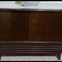 Mobile legno con giradischi Telefunken