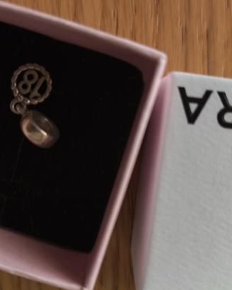 Pandora charms: ancora valigia 18 fiori farfalle