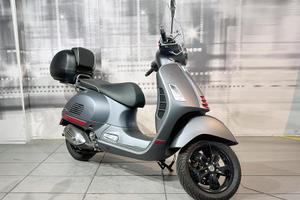 Vespa GTS 300 SuperSport HPE ABS