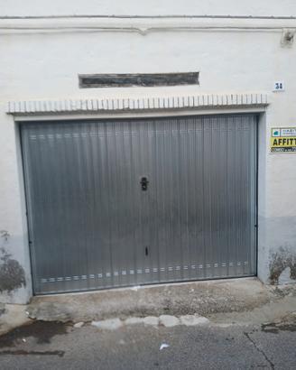 Deposito/garage ristrutturato a Comiso (RG)