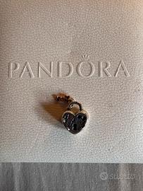 Pandora charm lucchetto amore Disney