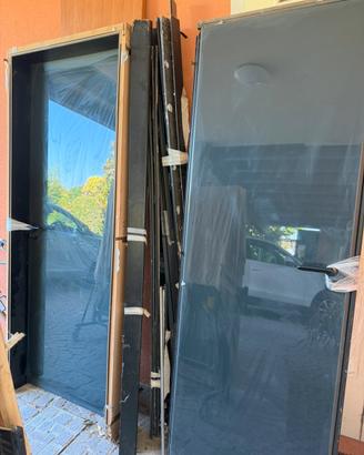 N. 3 PORTE INTERNE, LACCATE, POLIESTERE - REVER