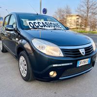 Dacia Sandero 1.4 8V Lauréate