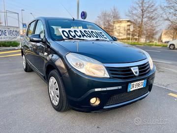 Dacia Sandero 1.4 8V Lauréate