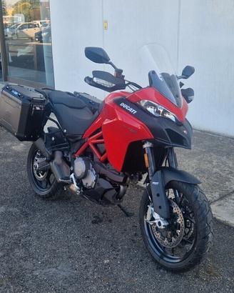 Ducati Multistrada V2 Red