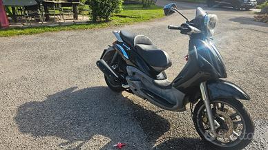 Piaggio Beverly 500 – anno 2004 – 39.688 km