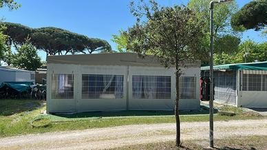 Roulotte con struttura fissa