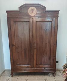 armadio stemma Guidi