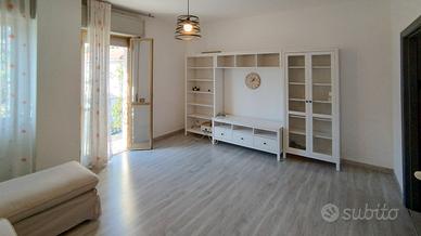 Luminoso Appartamento 120 mq