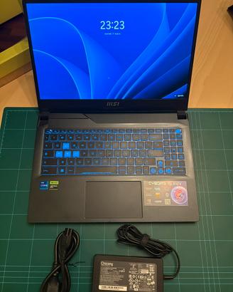 MSI cyborg 15 A 12 V