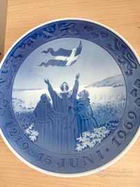 piatto commemorativo royal Copenhagen 