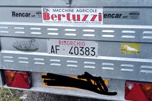 Carello auto ,rimorchio 650€