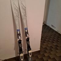 sci Volkl 149 cm con attacchi e scarponi salomon