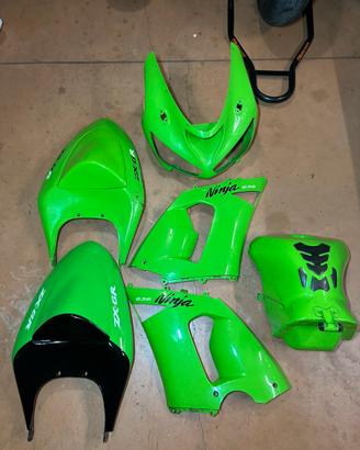 Carene e ricambi vari Ninja ZX6R 636 2005/2006