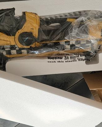 Neca Gears of Wars Lancer Replica Car No.13