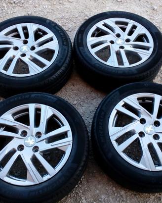 Cerchi e gomme nuove 16 originali peugeot