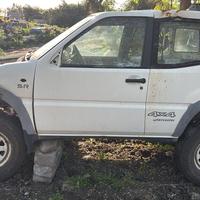 Nissan terano