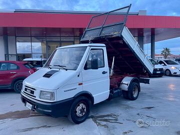 IVECO DAILY 35.10 RIBALTABILE TRILATERALE