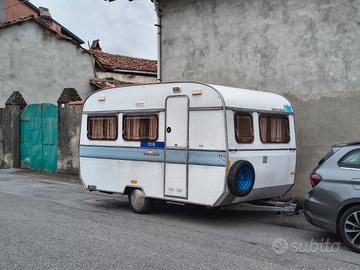 Roulotte ROLLER del 1977 vintage perfettatte