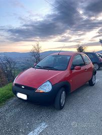 Ford Ka 2006 tenuta benissimo