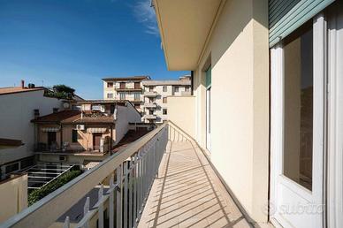Appartamento di 114 m² con 5 locali a Sesto Fioren