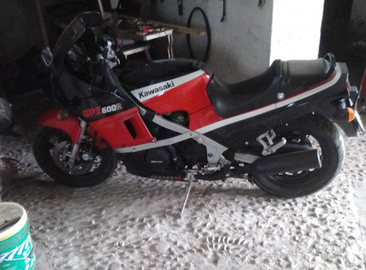 Kawasaki gpz 600r
