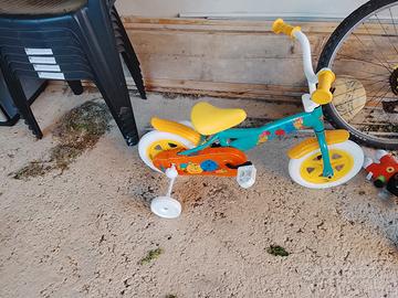 bicicletta Pampers e Giochi vari 