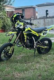 Husqvarna sm 125 2011