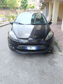 Ford Fiesta 1.2 82cv benzina/gpl