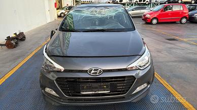 RICAMBI USATI AUTO VARI HYUNDAI  i20 2018 1200 BEN