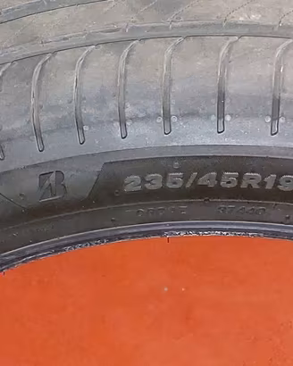 Treno "nuovo" pneumatici per Alfa Romeo Tonale