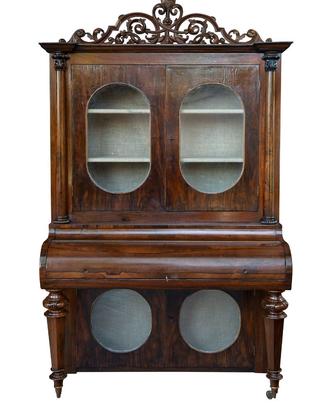 Fortepiano antico trasformato  scrivania/libreria