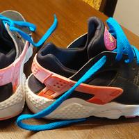 Scarpe bimba NIKE Hurrache n.29,5