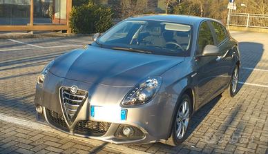 Alfa Romeo Giulietta 1.6 JTDm-2 105 CV Exclusive