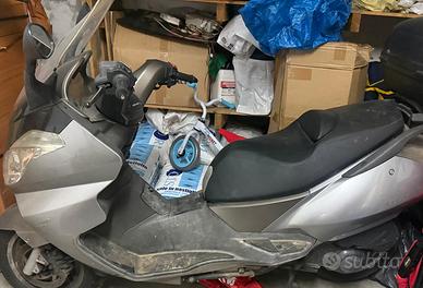 Aprilia atlantic 200cc
