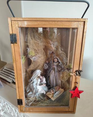 Presepe artigianale in teca/lanterna di legno