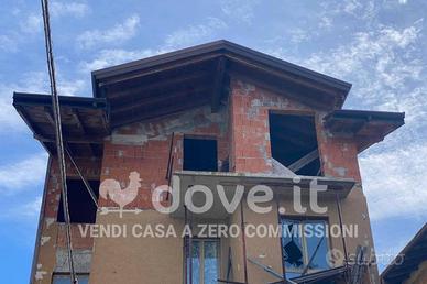 Appartamento di 85 m² con 3 locali a Castronno
