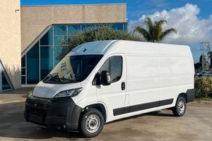 Peugeot Boxer 35 2.2 BlueHDi 140 S&S PLM-TM Furgon