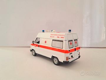 FIAT DUCATO AMBULANZA STORICA C.R.I MILANO