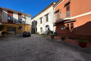 CASA SEMINDIPENDENTE A MONTORO