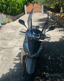 Honda sh 300