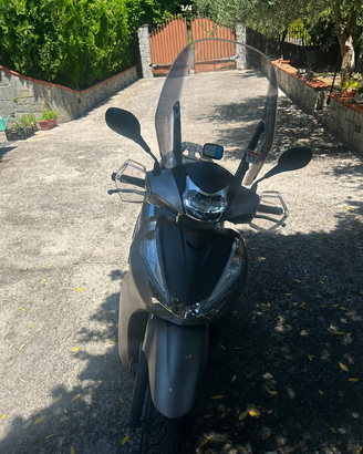 Honda sh 300
