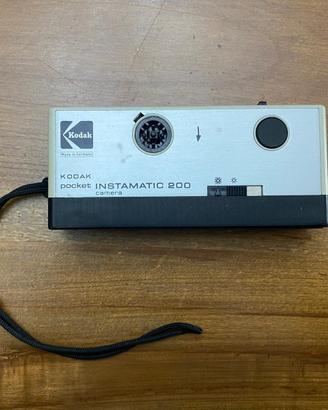 Kodack instamatic 200