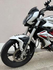 Benelli bn 125